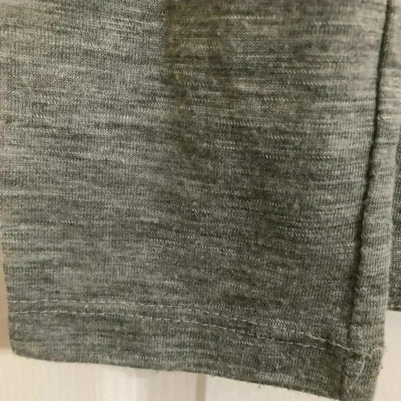 Roxy Shirt Grey Size Small Long  Sleeved - Picture 3 of 10